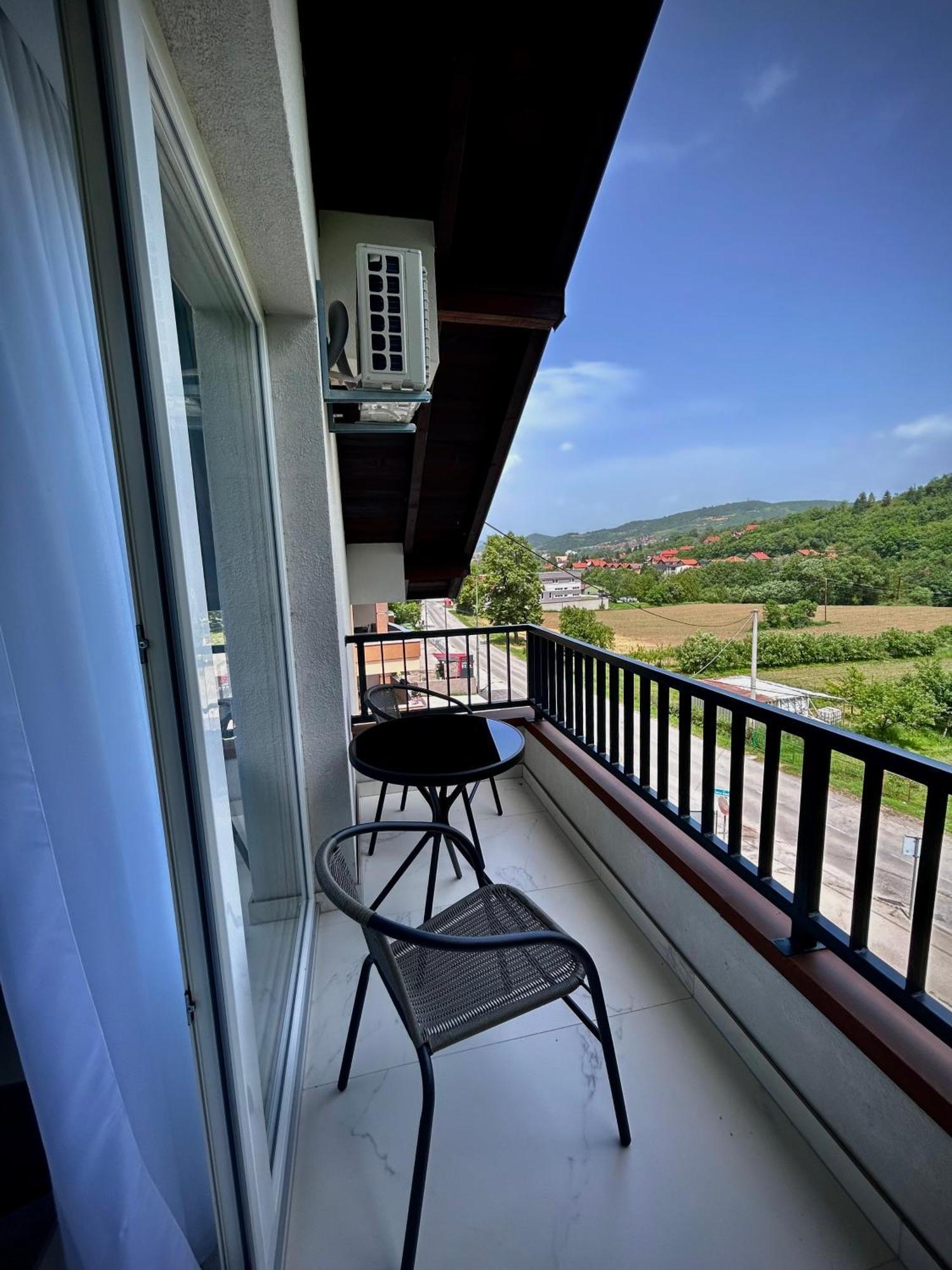 Sunny Corner Apartments Високо Экстерьер фото